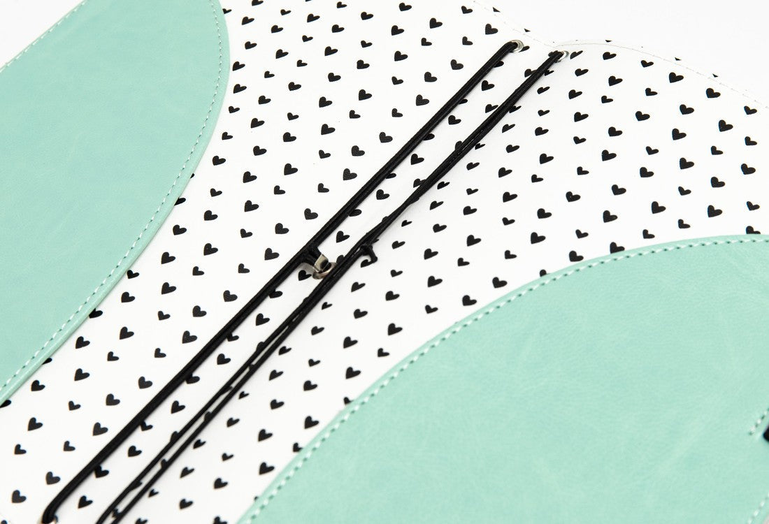 Standard-size Traveler's Notebook | Minty Blue